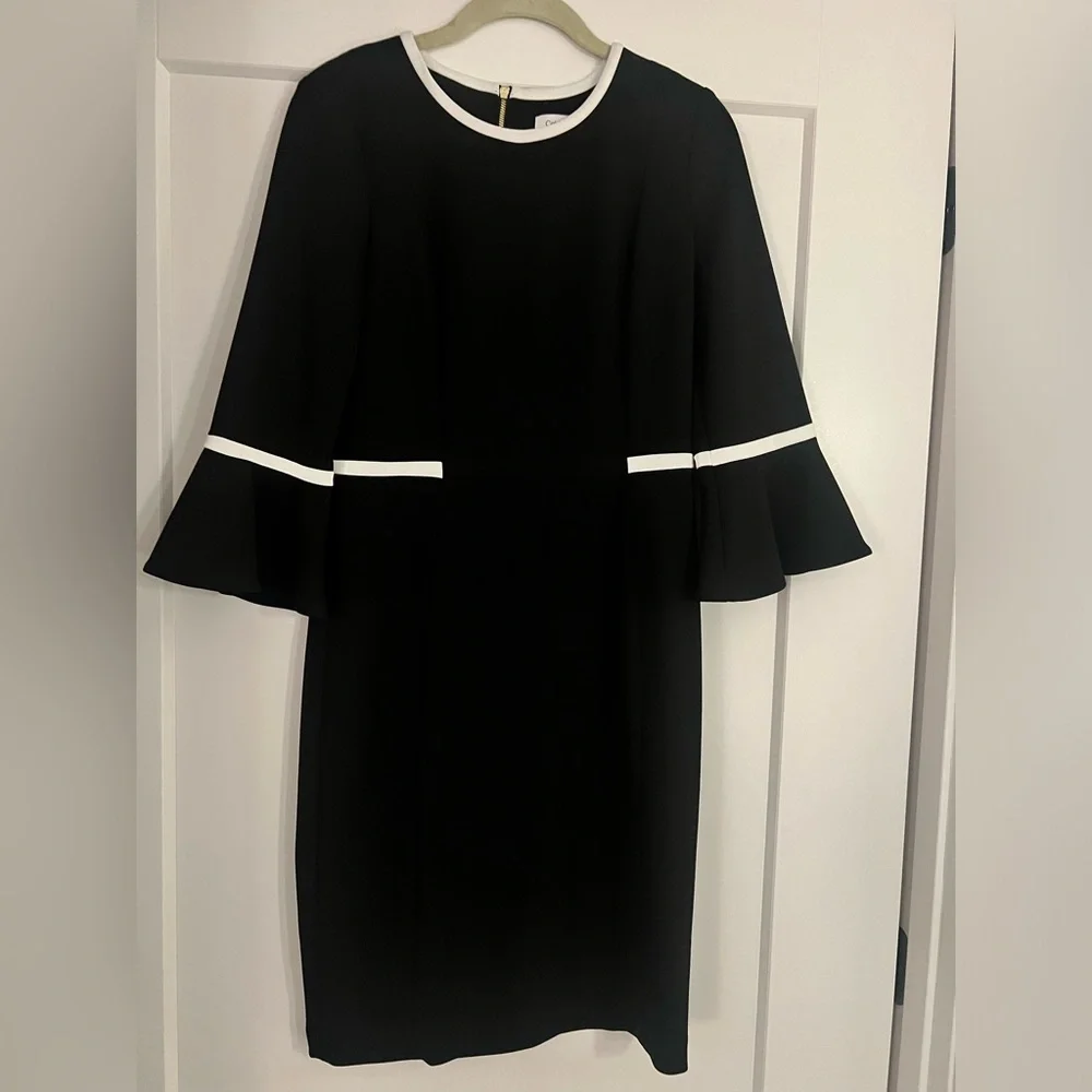 Calvin Klein Black Dress with Bell Sleeve and white piping detail, size 6 - Picture 5 of 8